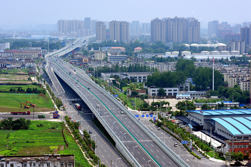 2.阜陽北路高架橋全貌-平縱線形視覺美觀